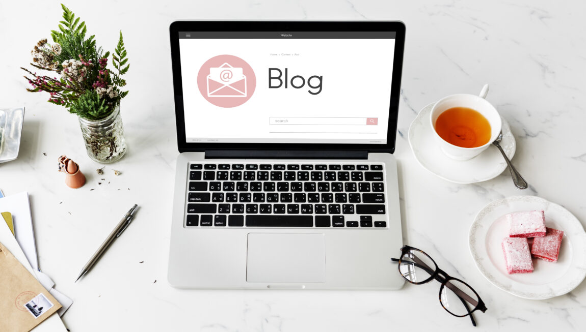 Image  d'un ordinateur présetant un blog